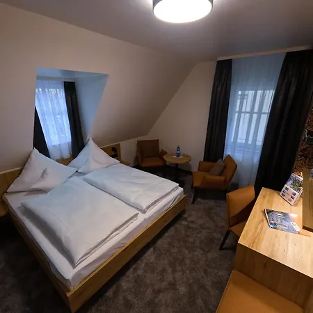 Akzent Schranne 3*