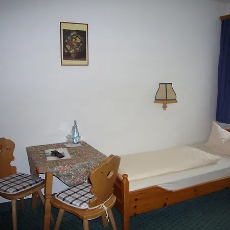 Akzent Schranne Ρότενμπουργκ (Τάουμπερ)