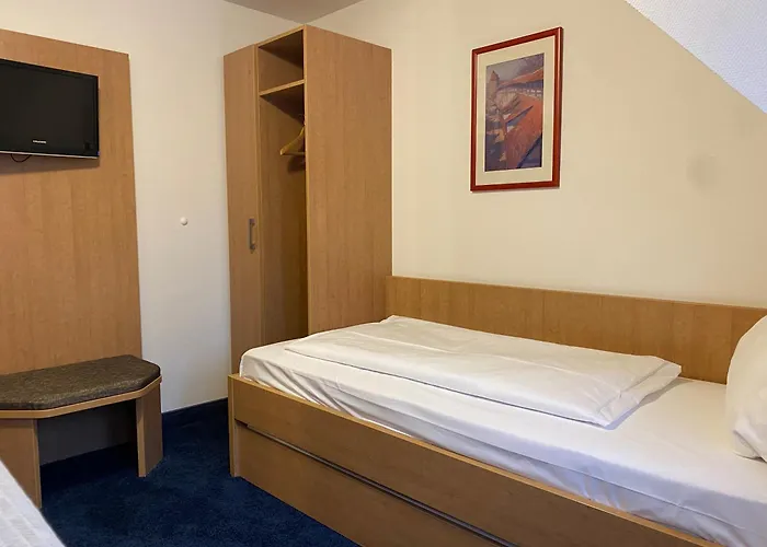 Hotel Akzent Schranne 3*