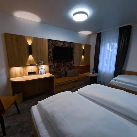 Отель Akzent Schranne Ротенбург-на-Таубере