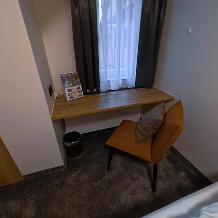 Готель Akzent Schranne 3*